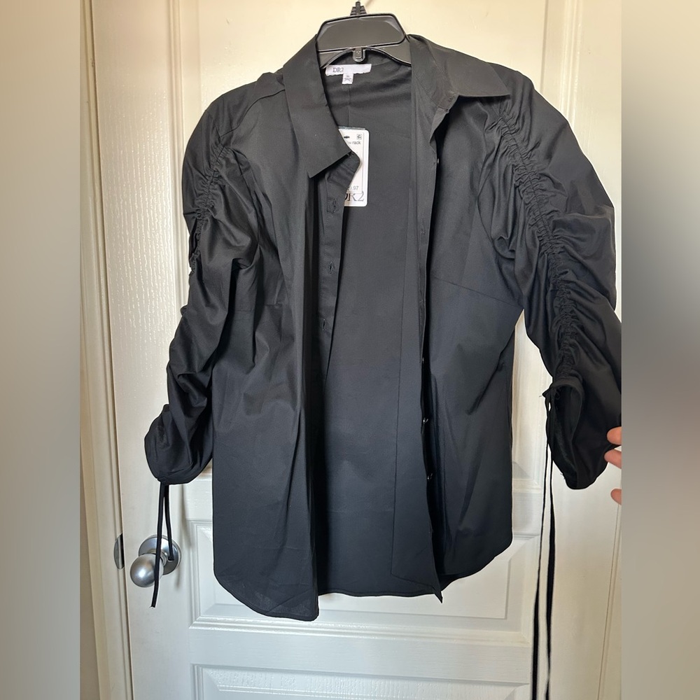 Black blouse button up
